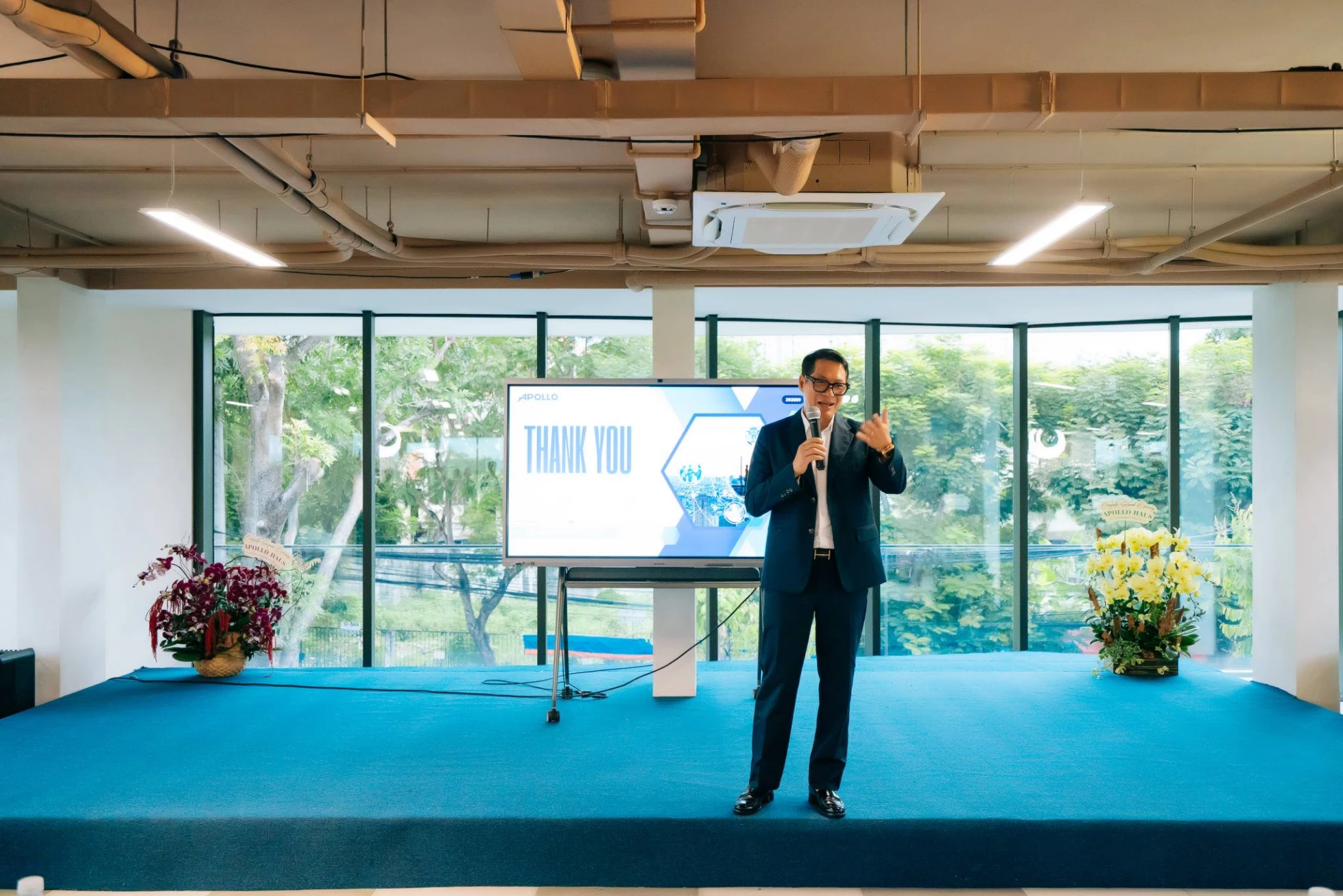 https://static.quochuyanhcorp.vn/17565/2024/Quốc/Apollo Haus/Album ảnh/Khánh thành/khanh-thanh-apollo-haus (21).jpg